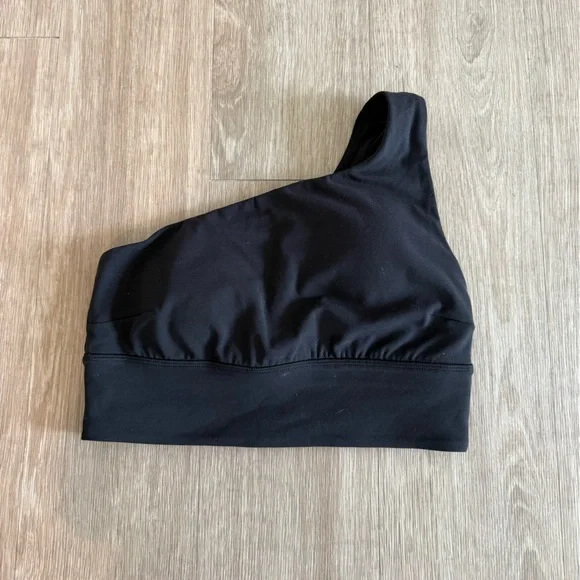 Lululemon Align Asymmetrical Sports Bra Light Support Black, size 8, like new! - Picture 3 of 5